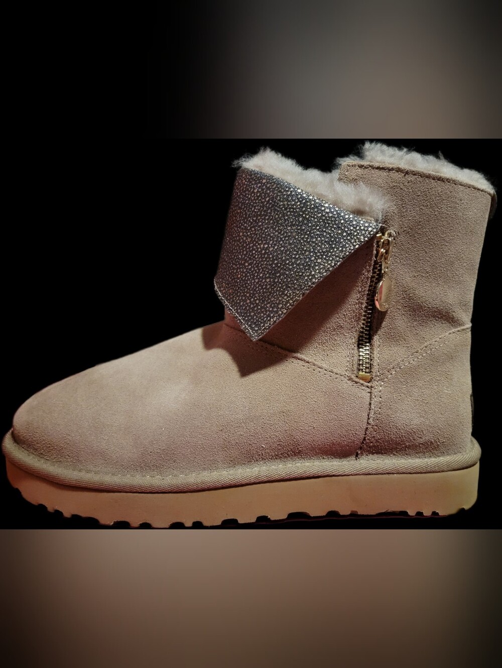 NWOT UGG: Classic Caviar Mini Boot 9